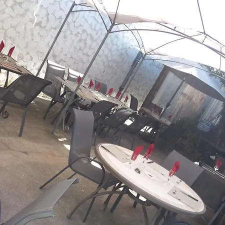 La Vieille Ferme Hotel