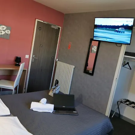 La Vieille Ferme Les Ancizes-Comps